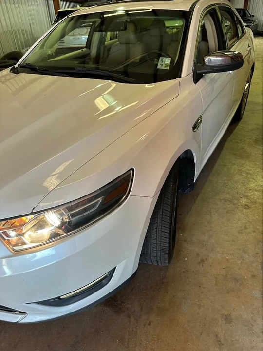 2015 Ford Taurus 6th Gen - Image 4 of 20