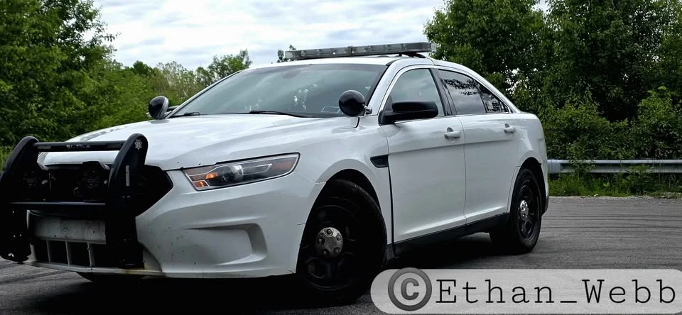 2015 Ford Taurus 6th Gen - Image 8 of 10