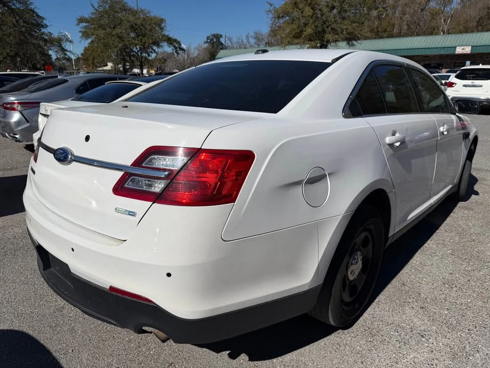 2015 Ford Taurus 6th Gen - Image 3 of 6