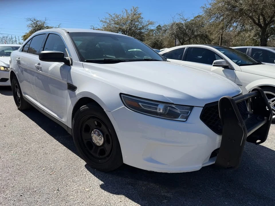 2015 Ford Taurus 6th Gen - Image 2 of 6