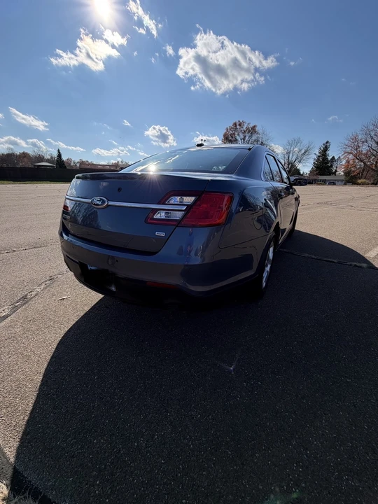 2015 Ford Taurus 6th Gen - Image 4 of 11