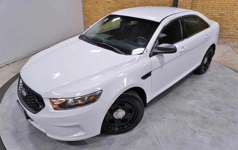 2015 Ford Taurus 6th Gen - Image 2 of 12