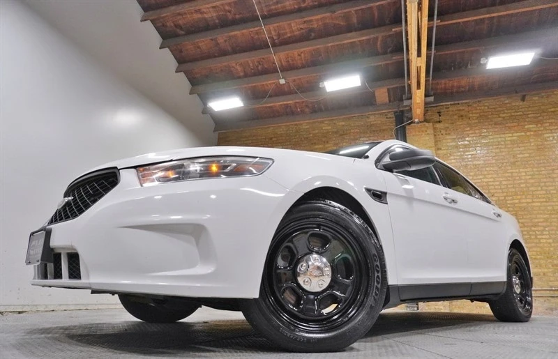 2015 Ford Taurus 6th Gen - Image 3 of 12