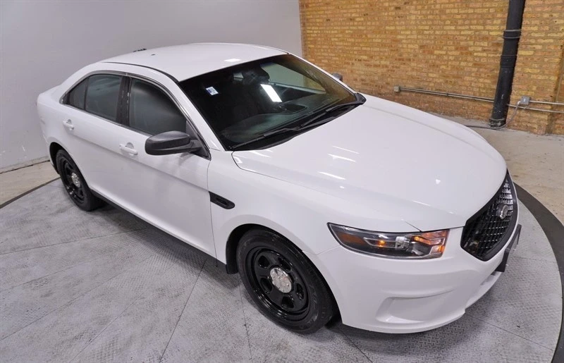 2015 Ford Taurus 6th Gen - Image 7 of 12
