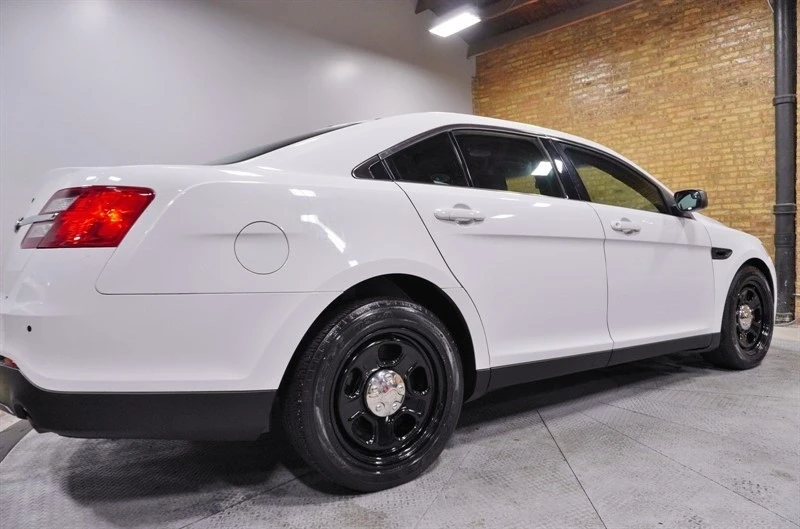 2015 Ford Taurus 6th Gen - Image 12 of 12