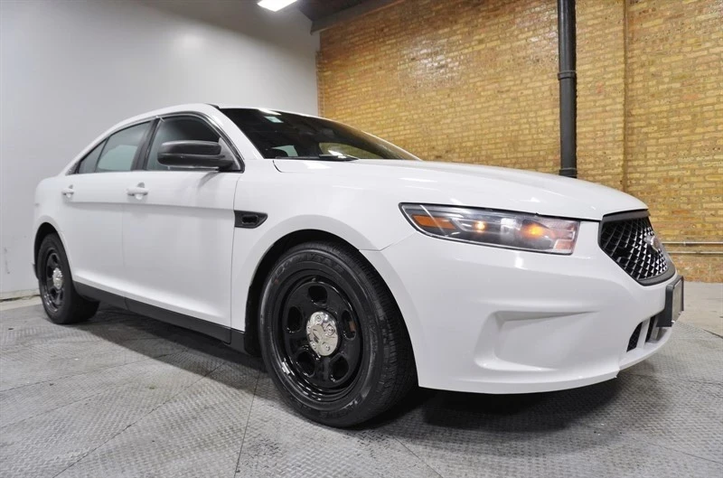2015 Ford Taurus 6th Gen - Image 6 of 12