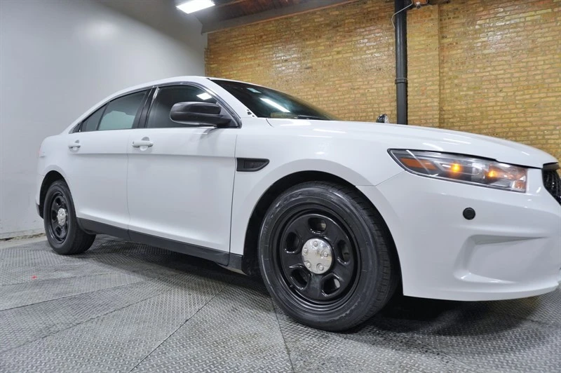 2015 Ford Taurus 6th Gen - Image 8 of 12