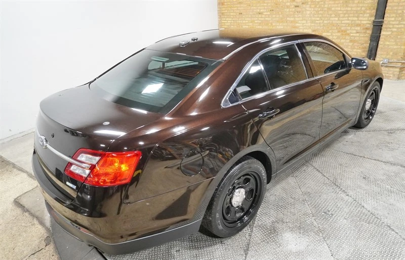 2015 Ford Taurus 6th Gen - Image 11 of 12