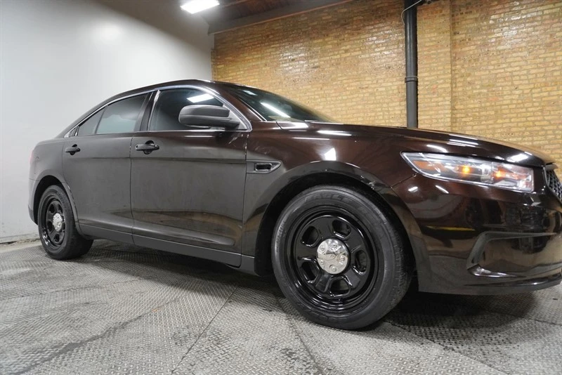 2015 Ford Taurus 6th Gen - Image 8 of 12