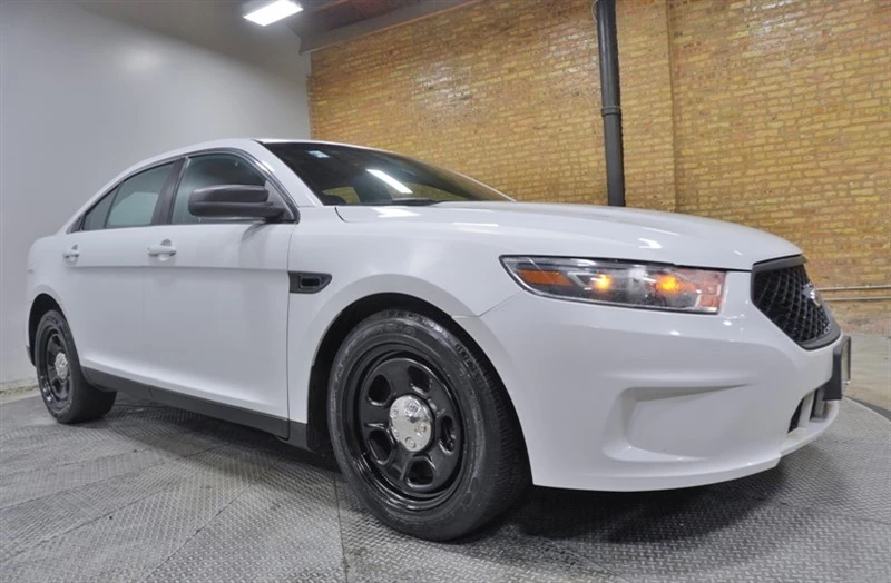 2015 Ford Taurus 6th Gen - Image 6 of 12
