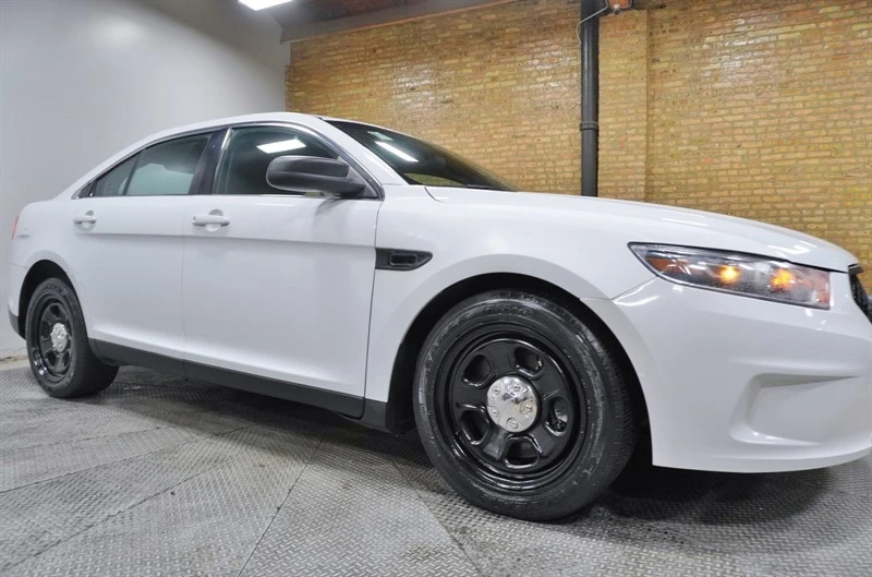 2015 Ford Taurus 6th Gen - Image 8 of 12