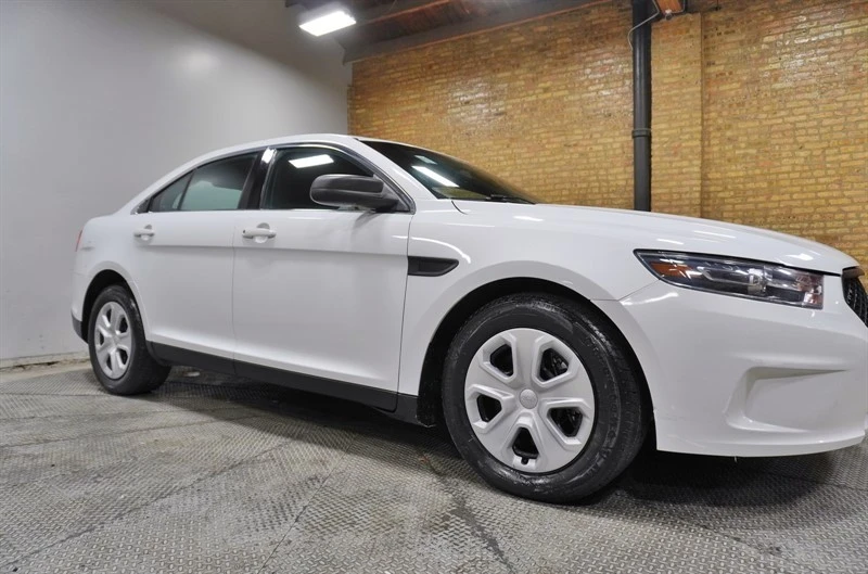 2015 Ford Taurus 6th Gen - Image 8 of 12