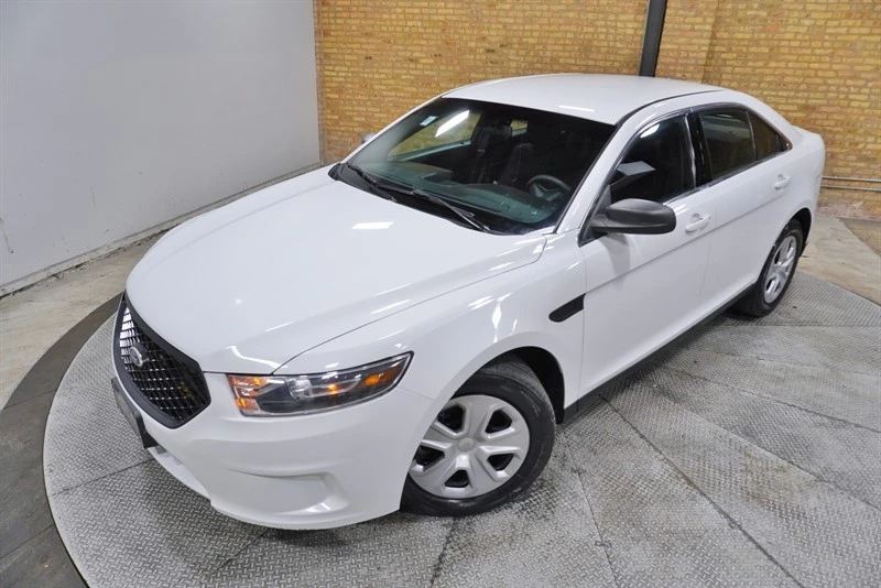 2015 Ford Taurus 6th Gen - Image 2 of 12