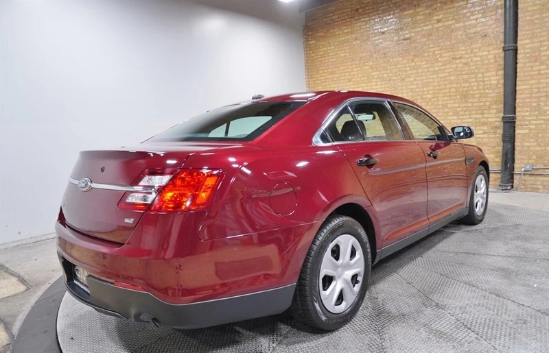 2015 Ford Taurus 6th Gen - Image 10 of 12