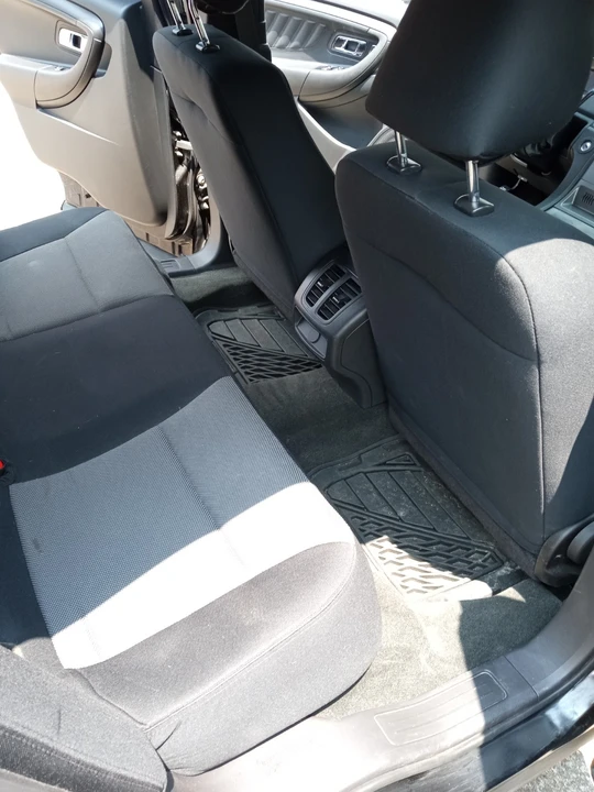 2015 Ford Taurus 6th Gen - Image 13 of 14