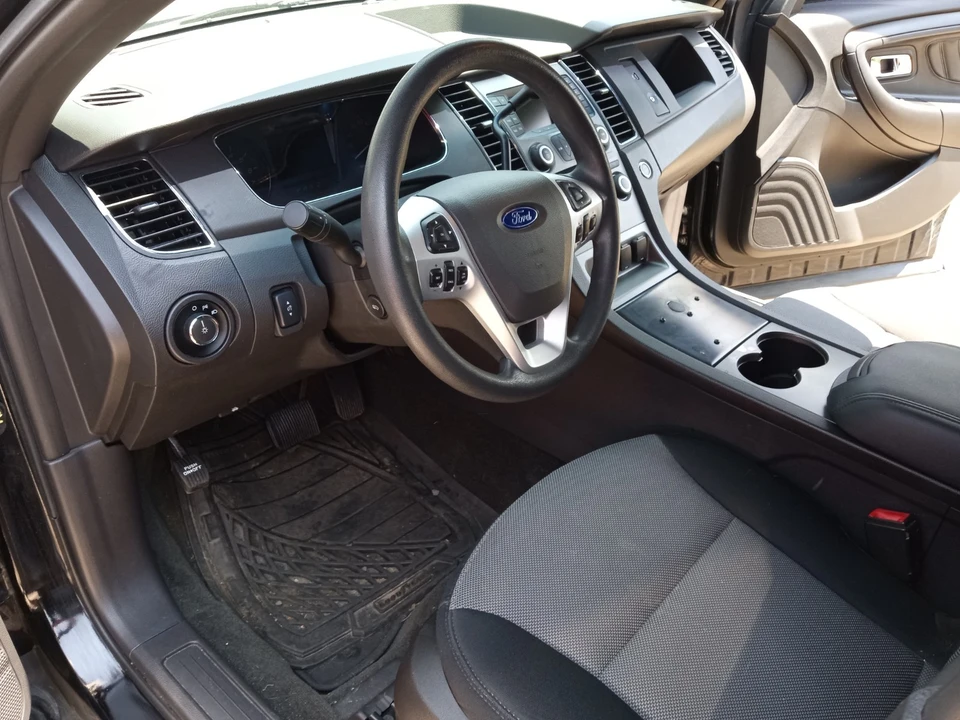 2015 Ford Taurus 6th Gen - Image 7 of 14