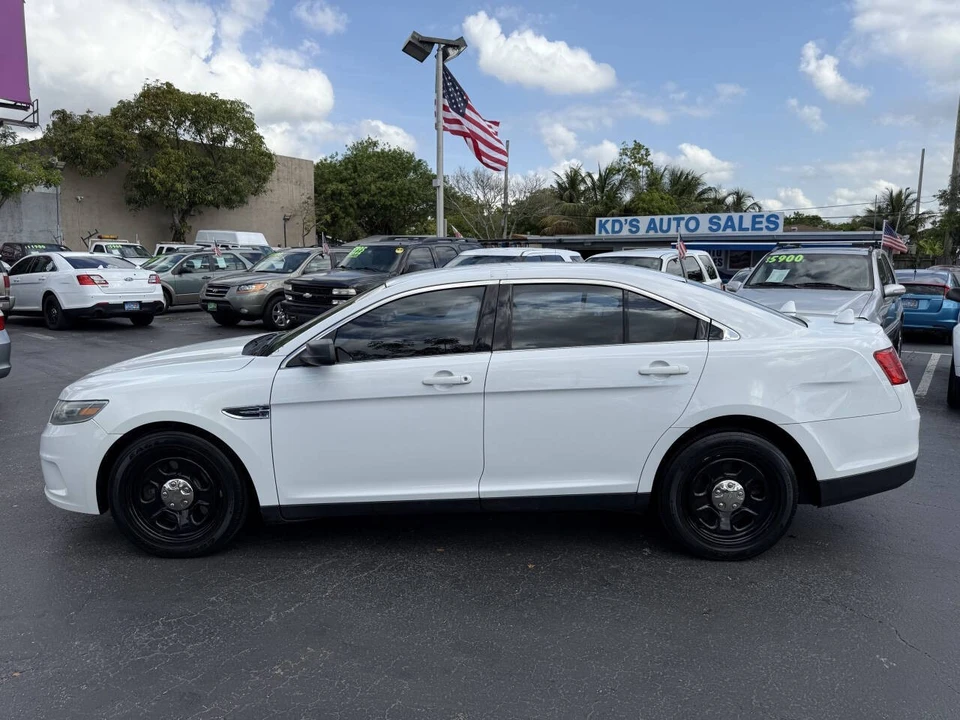 2015 Ford Taurus 6th Gen - Image 3 of 21