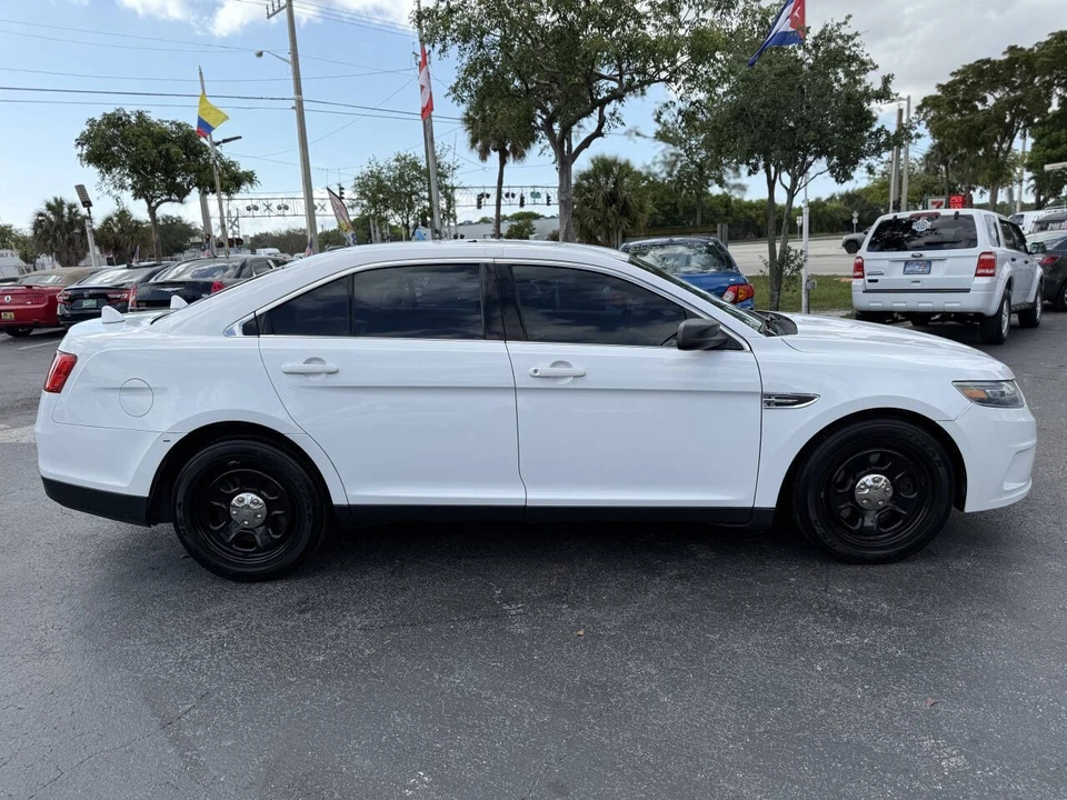 2015 Ford Taurus 6th Gen - Image 7 of 21