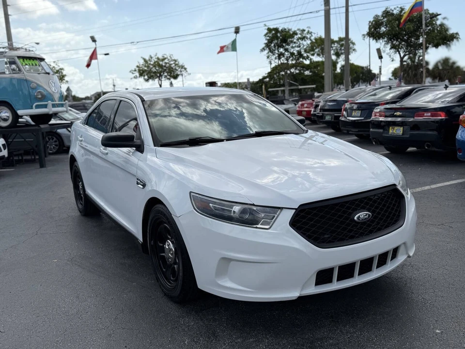 2015 Ford Taurus 6th Gen - Image 8 of 21