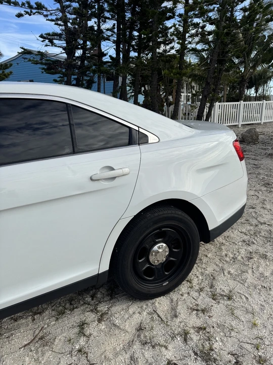 2015 Ford Taurus 6th Gen - Image 6 of 21