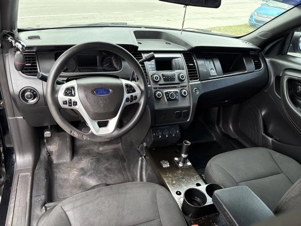 2015 Ford Taurus 6th Gen - Image 12 of 21