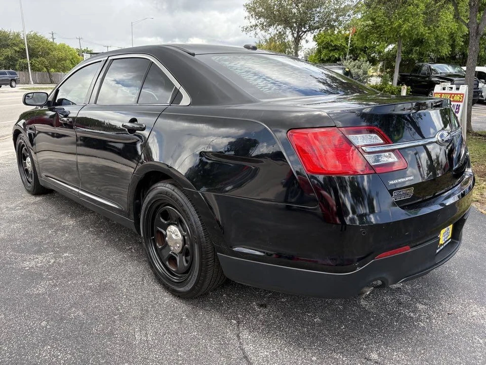2015 Ford Taurus 6th Gen - Image 3 of 21