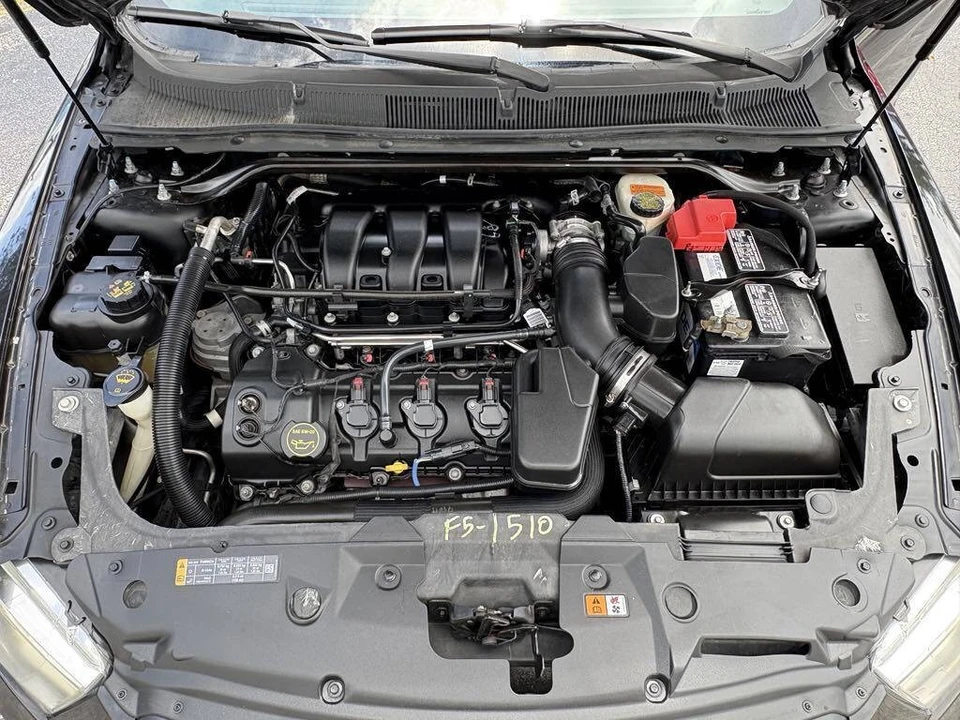 2015 Ford Taurus 6th Gen - Image 20 of 21