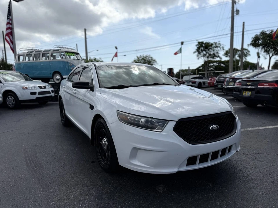 2015 Ford Taurus 6th Gen - Image 8 of 12