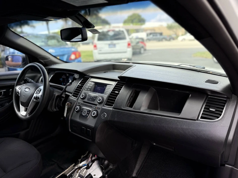 2015 Ford Taurus 6th Gen - Image 15 of 21