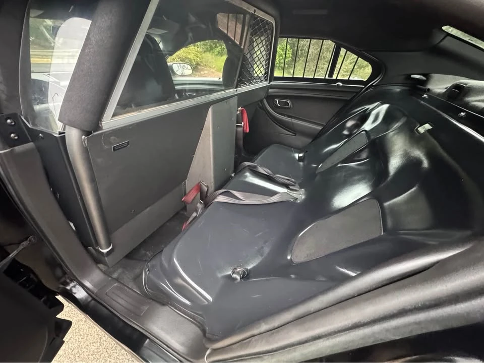 2015 Ford Taurus 6th Gen - Image 6 of 7