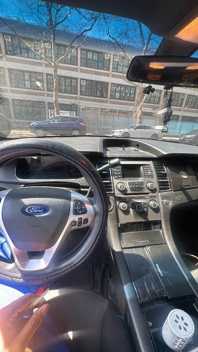 2015 Ford Taurus SHO 6th Gen - Image 7 of 15
