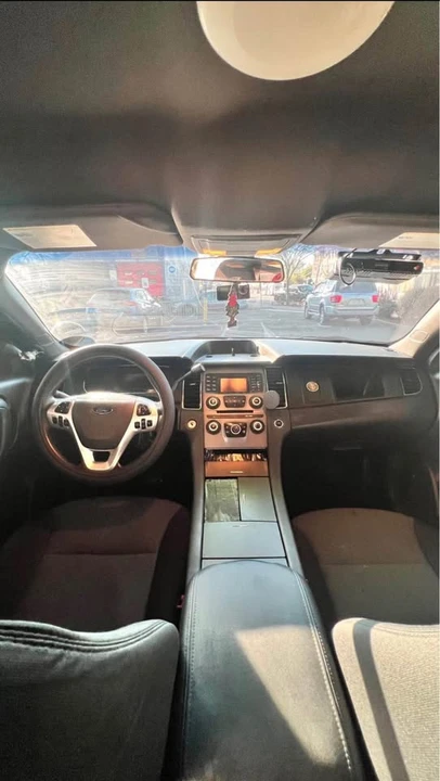 2015 Ford Taurus SHO 6th Gen - Image 14 of 15