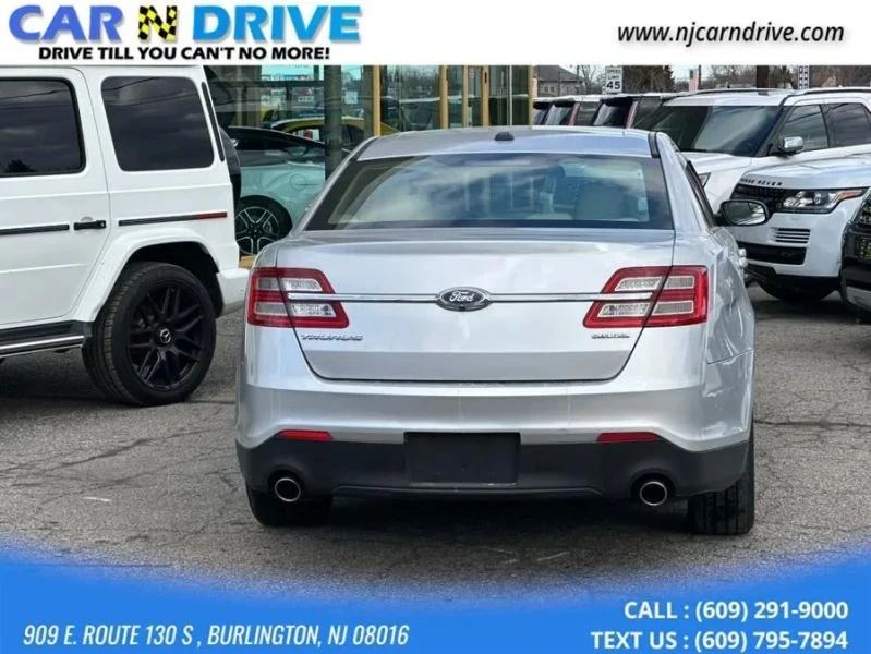 2015 Ford Taurus 6th Gen - Image 5 of 12