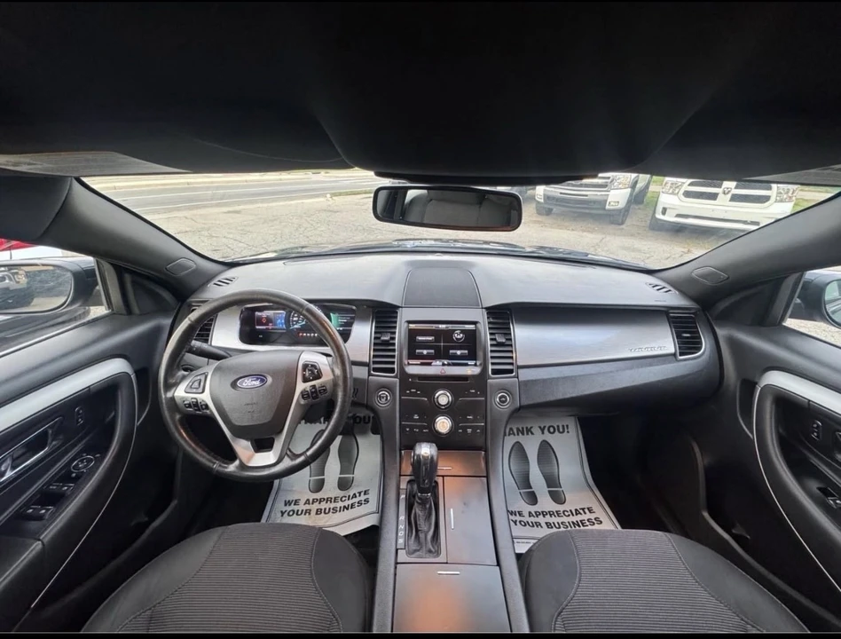 2015 Ford Taurus 6th Gen - Image 7 of 9