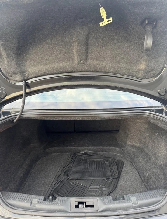 2015 Ford Taurus 6th Gen - Image 5 of 9