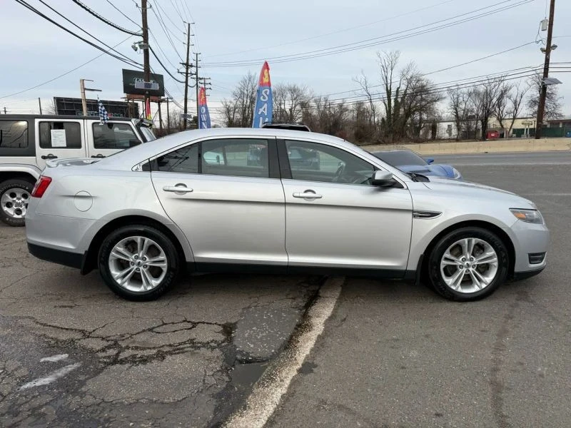 2015 Ford Taurus 6th Gen - Image 4 of 12