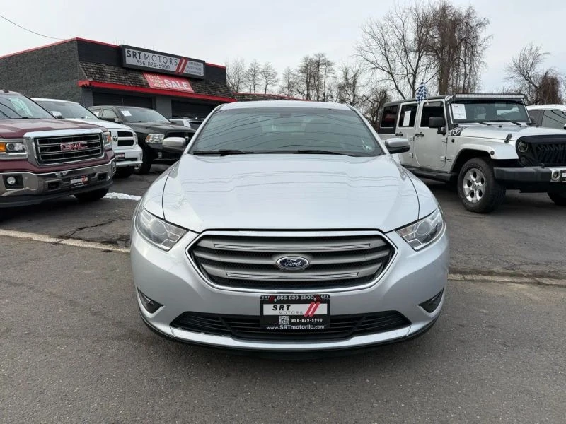 2015 Ford Taurus 6th Gen - Image 2 of 12