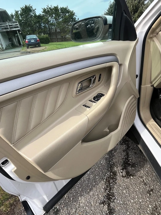 2015 Ford Taurus 6th Gen - Image 13 of 20