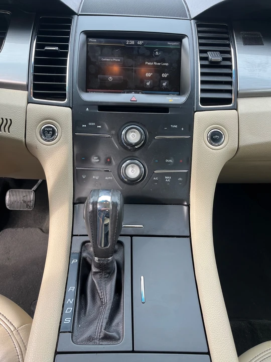 2015 Ford Taurus 6th Gen - Image 8 of 20