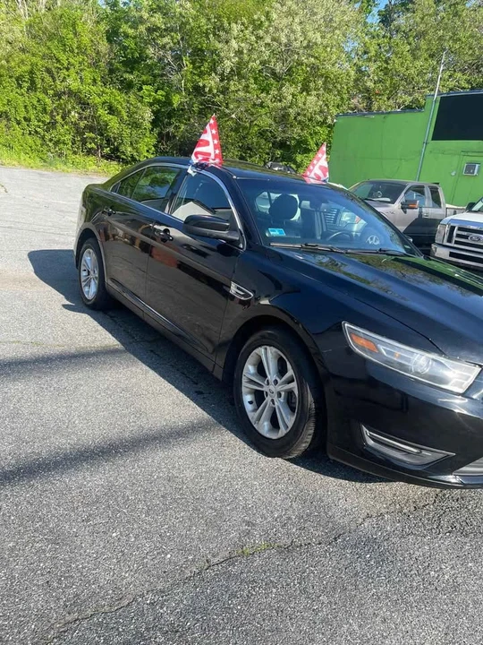 2015 Ford Taurus 6th Gen - Image 6 of 13