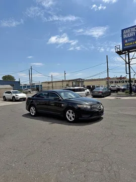 2015 Ford Taurus SEL