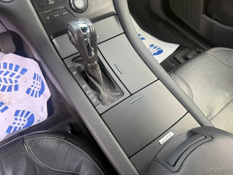 2015 Ford Taurus 6th Gen - Image 20 of 21
