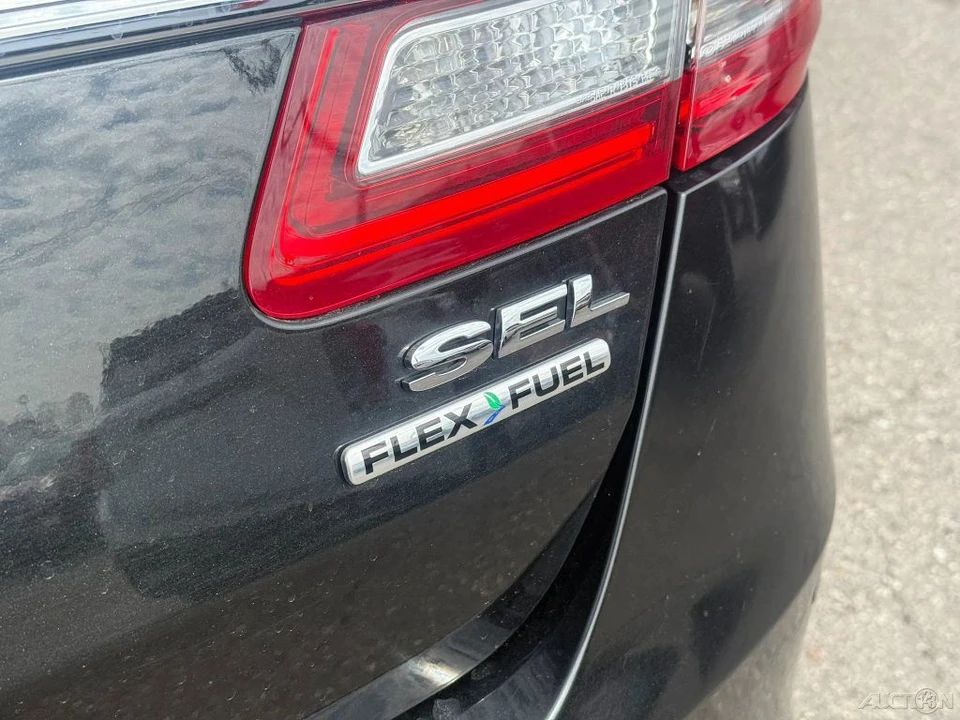 2015 Ford Taurus 6th Gen - Image 13 of 21