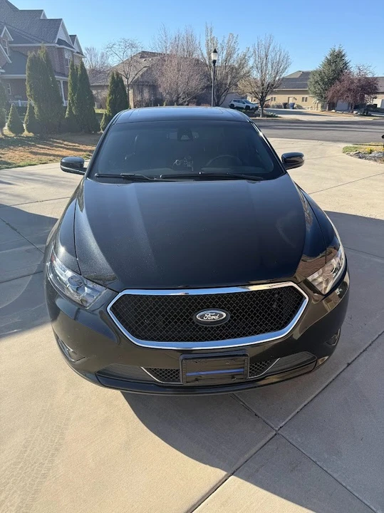 2015 Ford Taurus SHO 6th Gen - Image 5 of 17