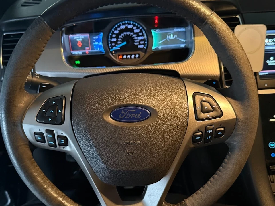 2015 Ford Taurus SHO 6th Gen - Image 9 of 17