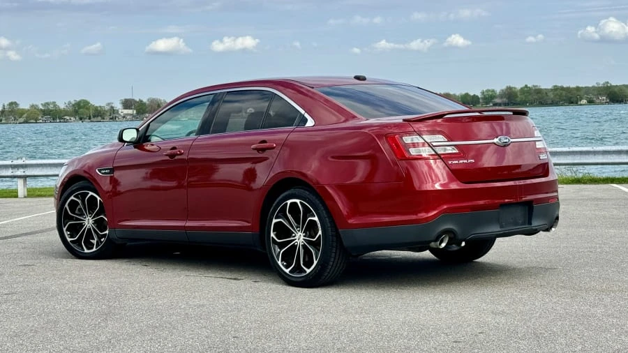 2015 Ford Taurus SHO 6th Gen - Image 7 of 18