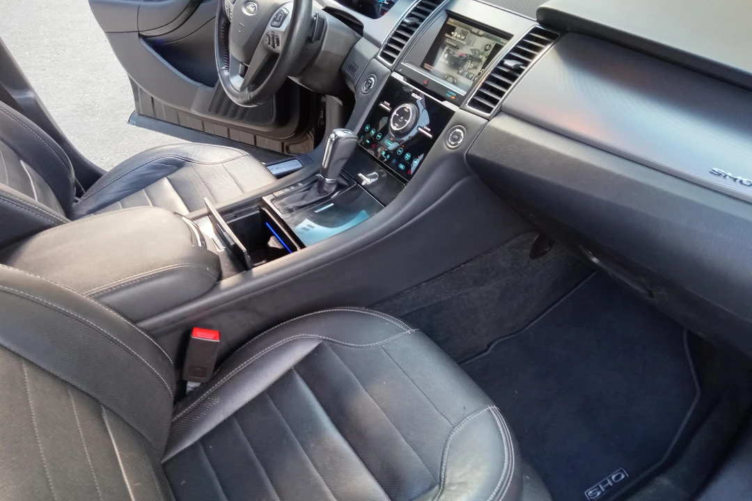 2015 Ford Taurus SHO 6th Gen - Image 31 of 31