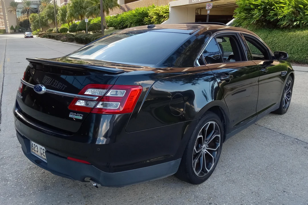 2015 Ford Taurus SHO 6th Gen - Image 4 of 31
