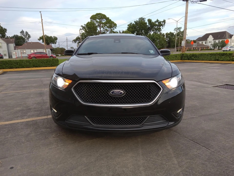 2015 Ford Taurus SHO 6th Gen - Image 6 of 31