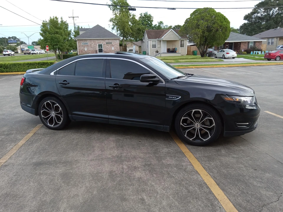 2015 Ford Taurus SHO 6th Gen - Image 22 of 31